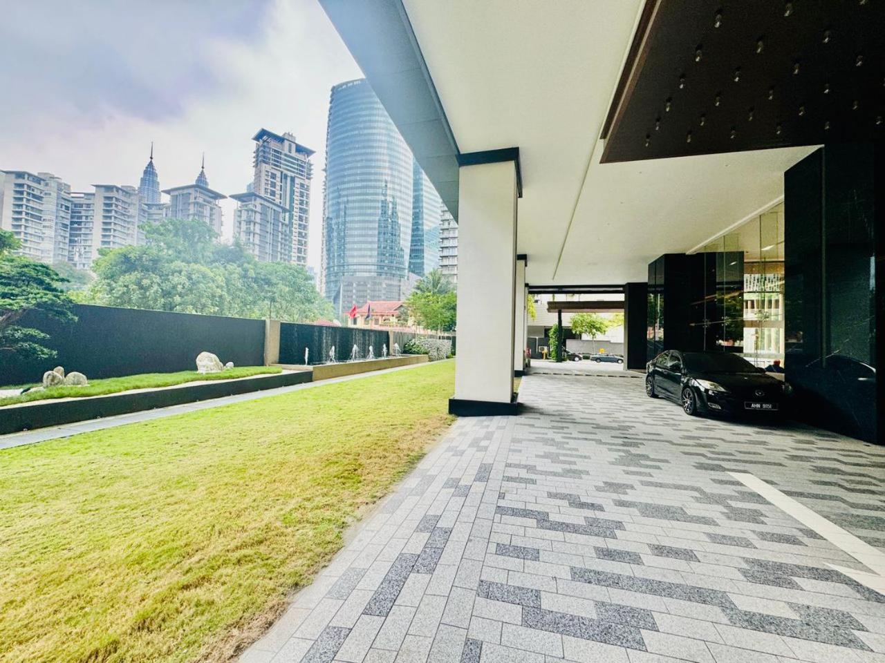 Crown Suites The Manor Klcc Kuala Lumpur City Center Екстериор снимка